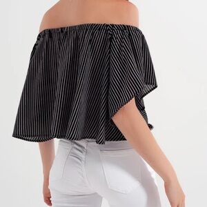 Ellejay Crop Top M